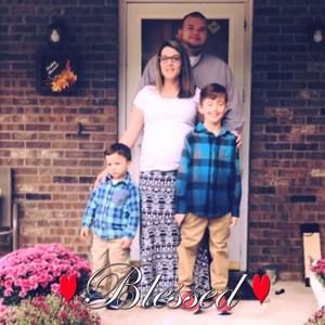 Meet your Posher, Dustin